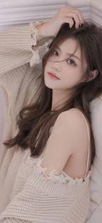 号舱房的女人